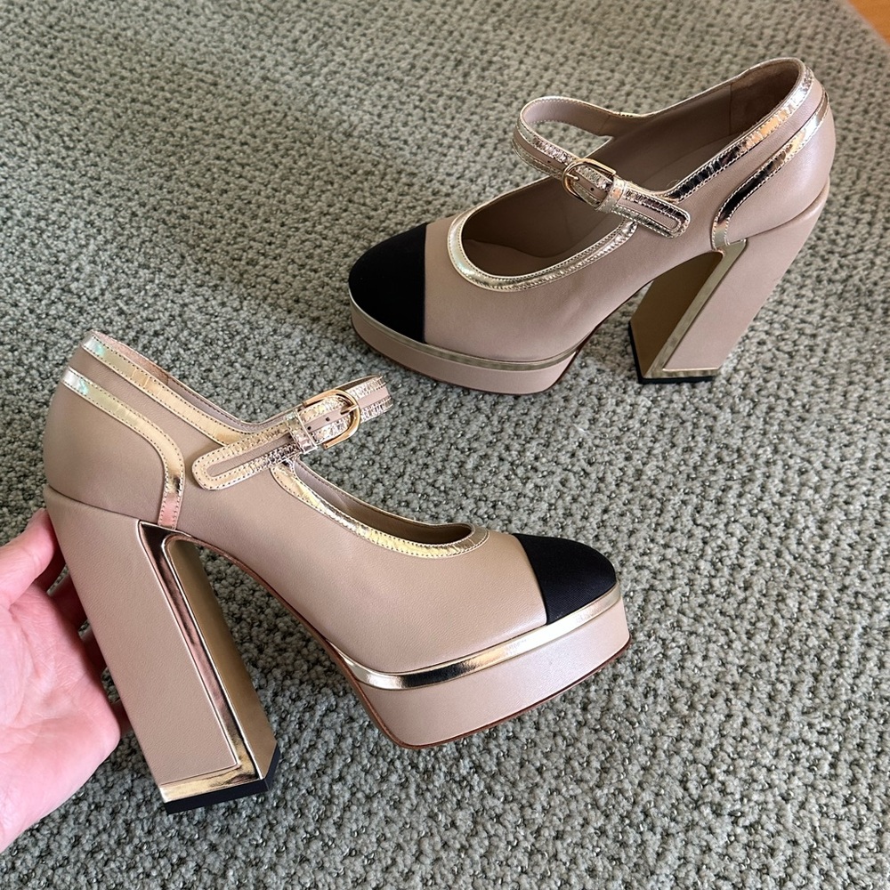 Chanel Mary Jane block heels 2019 - Picture 7 of 14
